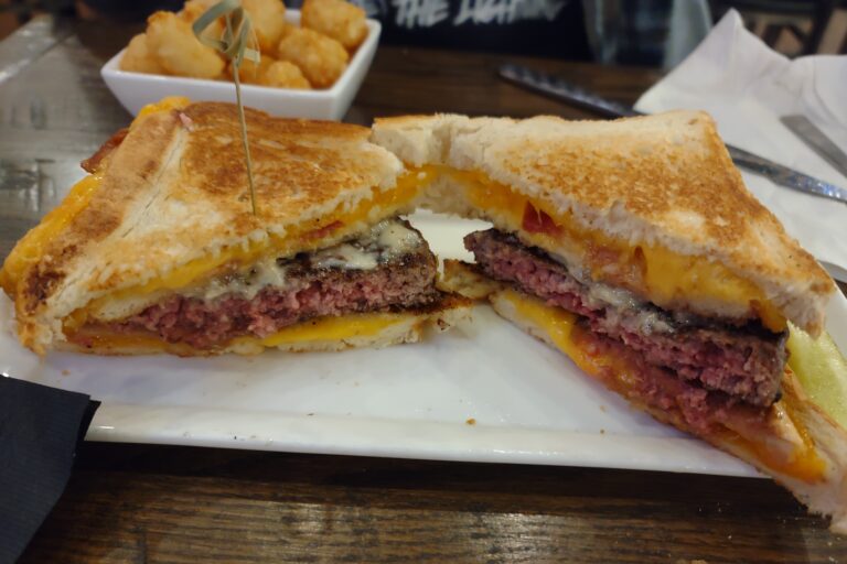 Burgers Winchester, VA, Grilled Cheese Burger at 50/50 Taphouse