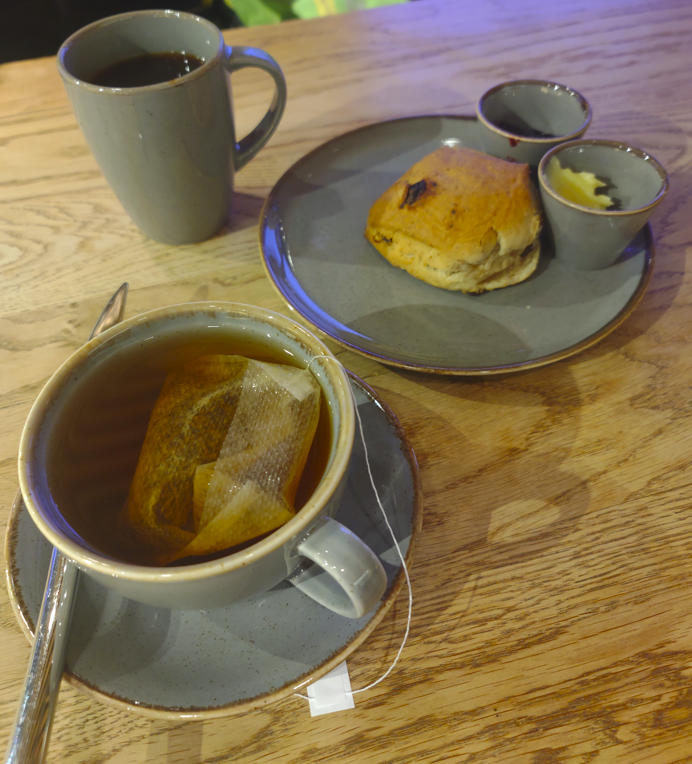 Godt Brød, Oslo, Cafe, Bakery, Tea and Scone