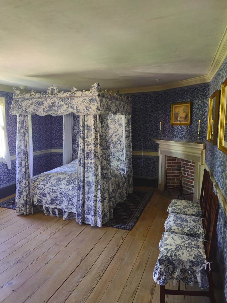 Mount Vernon bedroom