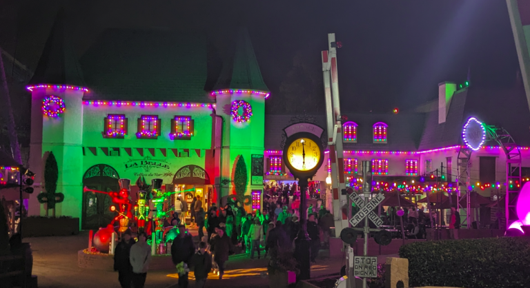 Busch Gardens Christmas Town - France