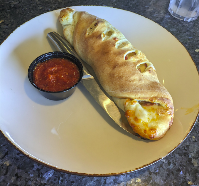 Ynot PIzza Virginia Beach - calzone