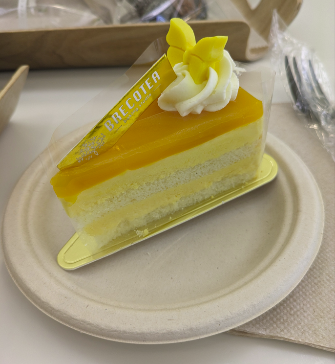 Brecotea, Midlothian, VA, mango mousse cake