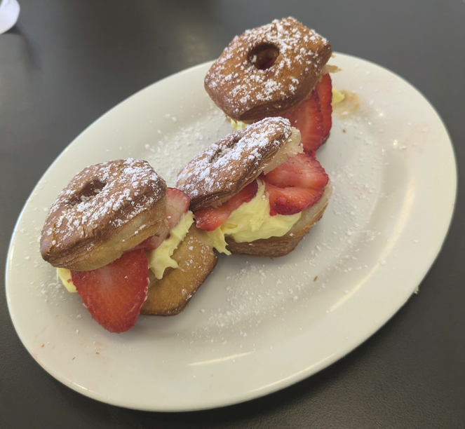 eggs up grill - croissant donut